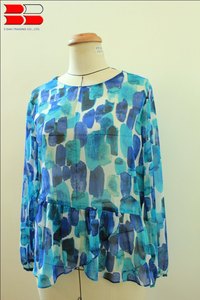 เสื้อผ้ามือสองของผู้หญิง - Product Image 2