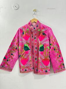 เสื้อแจ็คเก็ตสั้นทรงเข้ารูปสำหรับผู้หญิง งานปักมือแบบซูซานี ลายพิมพ์จาไปร์บล็อกพริ้นท์ ผ้ากำมะหยี่บุใยกำมะหยี่ สำหรับฤดูหนาว สินค้าส่งออกใหม่ - Product Image 3