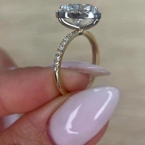 Anillo de Compromiso con Cristal Tallado en Forma de Corazón para Mujer, Plata 925 con Baño de Rodio, Engaste de Puntas en Racimo, Estilo Floral, Certificado IGI - Product Image 5