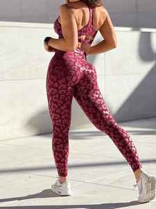 Conjunto Deportivo de 2 Piezas para Gimnasio, Fitness y Yoga, Talla Grande, Brillante, Sujetador Deportivo y Leggings, Ropa Deportiva para Mujer - Product Image 3