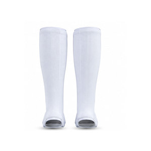Protège-tibias et arrière-pieds pour adulte en néoprène léger, design flexible et réglable pour le kick-boxing et l'entraînement MMA - Product Image 2