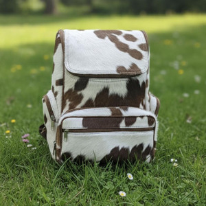 Mochila escolar de cuero vacuno genuino al por mayor, proveedor de logotipos personalizados OEM, bolsos de moda premium para estudiantes a un precio razonable - Product Image 1