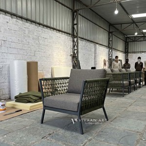 Sillas de Comedor Modernas de Diseño con Asientos Acolchados Suaves para el Hogar, Restaurantes, Cafeterías y Uso en Hostelería - Product Image 4