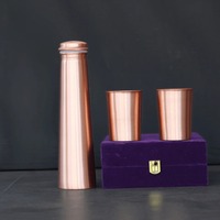 Ensemble de carafe en cuivre pur à 100 % de 250 ml, anti-fuite, pour une boisson saine, style ayurvédique indien, avec verre, compatible lave-vaisselle