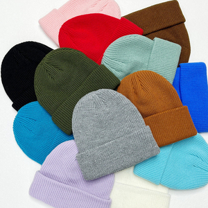 Nouveau bonnet en jacquard uni tendance pour l'hiver, matière de qualité supérieure, bonnet décontracté à vendre - Product Image 2