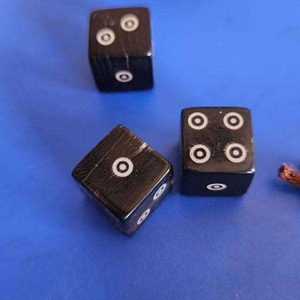 Dés de jeu en corne de buffle blanche avec points dorés, forme carrée, artisanat naturel, dés en corne de buffle noir, dés en corne de buffle blanche - Product Image 5