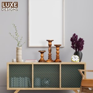 Juego de 3 Portavelas de Madera de Mango Tallada a Mano con Acabado en Nogal Intenso, Soportes Decorativos para Velas de Pilar para un Estilo Atemporal en el Hogar - Product Image 5