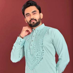 Conjunto de Kurta de seda suave con trabajo artesanal de espejos reales en el cuello y las mangas, y pijama de algodón, precio al por mayor por Royal Export. - Product Image 2