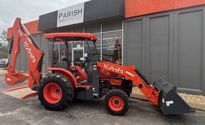 Chargeuse-pelleteuse compacte Kubota B26 4x4, tracteur robuste avec godet frontal, machine d'excavation pour la construction et l'agriculture - Product Image 4