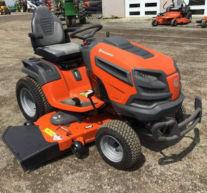 Tractor cortacésped Husqvarna TS354XD asequible, 24 HP, plataforma de corte de 54 pulgadas, tractor de jardín de alta resistencia a precio competitivo - Product Image 1