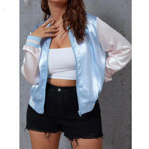 Veste universitaire en satin personnalisable pour femmes avec manches en simili cuir et design personnalisé brodé, manteaux de haute qualité pour femmes - Product Image 3
