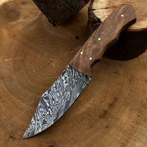 Cuchillo de Caza de Acero de Damasco de Primera Calidad con Agarre Cómodo para Pesca y Camping, Personalizable OEM, Garantía de 3 Años - Product Image 3