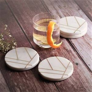 Ensemble de sous-verres personnalisés en marbre écologique, idéal pour les mariages, les cadeaux de pendaison de crémaillère et les cadeaux de fêtes - Product Image 2