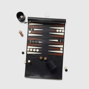 Juego de Backgammon Personalizado Resistente para Exteriores, Tablero Plegable de Cuero PU con Diseño Enrollable, Taza para Dados, Bolsa para Juegos de Mesa - Product Image 5