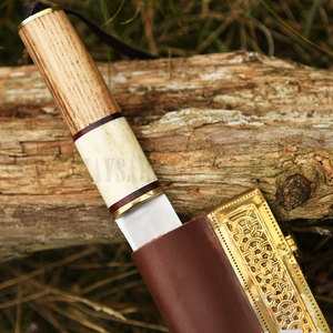 Cuchillo Vikingo de Alta Calidad con Hoja de Acero al Carbono y Mango de Madera y Hueso - Product Image 5