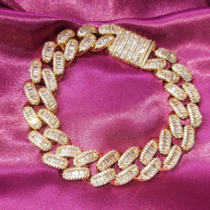 Pulsera de eslabones cubanos con incrustaciones de moissanita, tono dorado, piedra baguette, joyería hip hop, pulsera de lujo llamativa para hombre - Product Image 1