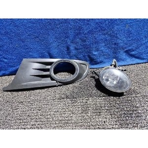 Feu antibrouillard gauche d'occasion pour Golf 5K0941699F - Product Image 1