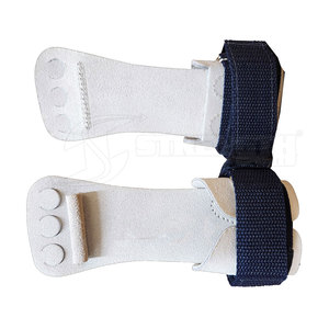 Poignées de gymnastique robustes pour un soutien optimal lors des entraînements, avec un matériau durable pour les activités physiques régulières. - Product Image 6