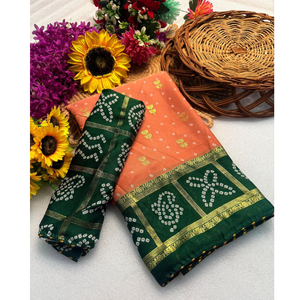 Sari en coton Bandhani orange et vert foncé avec bordure dorée Zari – Vêtement ethnique indien traditionnel - Product Image 1