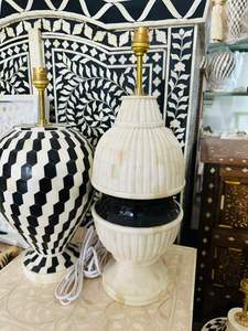 แจกันตั้งโต๊ะงานฝีมือสไตล์โมเดิร์นฟาร์มเฮาส์ ลวดลายกระดูกฝัง  รูปทรงและสีสันปรับแต่งได้ตามต้องการ - Product Image 2