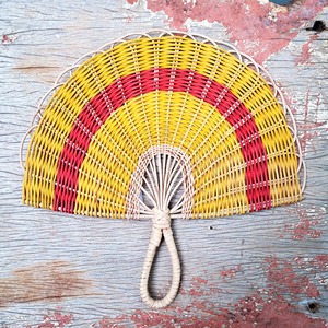 Éventail en rotin coloré, décoration murale de style moderne, éventails tissés naturels, prix le plus bas, éventail artisanal - Product Image 3