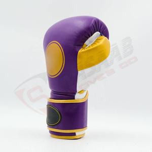 Gants de boxe en cuir véritable Design personnalisé Vente en gros de bracelets en cuir patchwork noir-couleur dorée-Gants de boxe personnalisés - Product Image 5