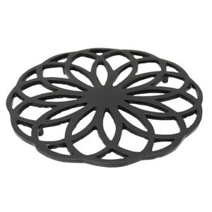 Socle rond décoratif en fer noir de qualité supérieure, support moderne en métal résistant à la chaleur pour plats chauds, protection de cuisine - Product Image 1