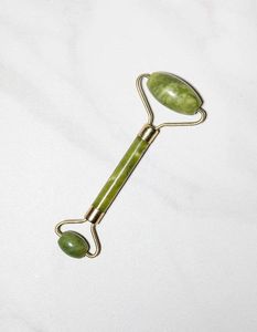 Aameena Agate offre un rouleau de visage en jade vert de haute qualité | Masseur d'agate en pierre naturelle - Product Image 3