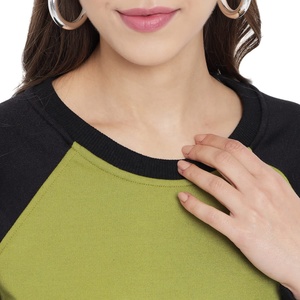 2025 Women Autumn Winter Custom Applique <b>Embroidery</b> Logo Hoodie Lady Crop Top Gym Blank Women Pullover Crew Neck <b>Sweatshirt</b> - Product Image 5