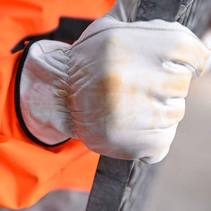 Guantes de seguridad de cuero de grado industrial con resistencia al calor, agarre fuerte y comodidad para uso prolongado. - Product Image 6