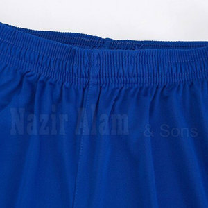 Ensemble de maillot et short de football pour homme à séchage rapide, léger, parfait pour les entraînements intenses et les matchs en plein air - Product Image 4