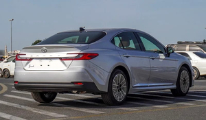 NOUVEAU 2025 TOYOTA CAMRY GRANDE 5 PLACES 0 KM 299 CH 4 CYLINDRES TRANSMISSION AUTOMATIQUE - Product Image 5