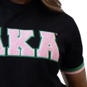 T-shirt noir avec logo Chenille pour femme, lettres grecques, coton premium, décontracté, élégant, à porter au quotidien - Product Image 2