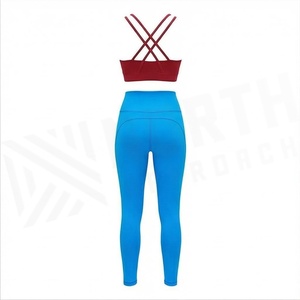 Ensemble de yoga 2 pièces, couleur unie, haut court à bretelles spaghetti, leggings taille haute longueur intégrale, sans couture, respirant, vêtements de sport pour femmes - Product Image 2