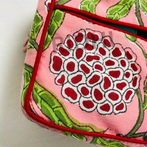 Ridhi - Nuevo Porta Servilletas Decorativo de Algodón con Estampado Floral de Ramas de Granada Rosa, Reutilizable para Hotel - Product Image 3