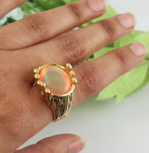 แหวนชุบทอง18K สำหรับผู้ชายแหวนโอปอลสีชมพูเอธิโอเปียปรับขนาดได้กว้างเครื่องประดับแหวนแกะสลักพื้นผิว - Product Image 3