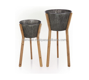 Jardineras de Metal con soportes de madera y orificios de drenaje, para interior y exterior, granja, cualquier tipo de decoración - Product Image 1