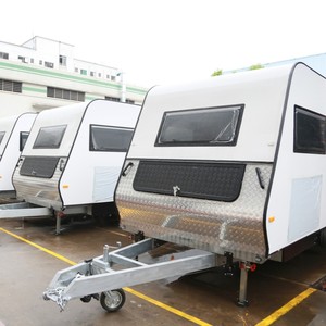 Caravane de voyage 4x4 à double essieu en fibre de verre, maison mobile avec cuisine, salle de bain et espace de couchage - Product Image 3