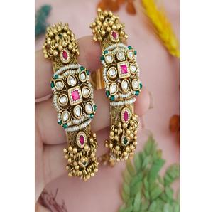 ชุดกำไลข้อมือสองชิ้นเคลือบทองคุณภาพพรีเมียมประดับโมอิสซาไนต์ดีไซน์โบราณเคลือบด้าน สวยหรู ทันสมัย เหมาะสำหรับงานแต่งงาน - Product Image 1