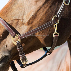 Caballo de cuero marrón ajustable, hecho a mano, tamaños personalizados, costura de contraste de diseñador con accesorios de latón resistentes - Product Image 4