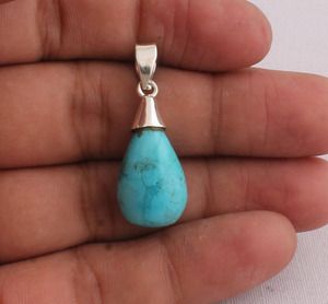 Pendentif goutte turquoise fait main en argent sterling 925, serti clos, style bohème vintage, pierre flashy en forme de larme, collier de 18 pouces - Product Image 6