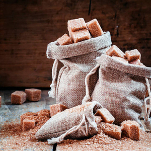 Cubes de sucre roux naturel brut - Jaggery de canne pur biologique d'Inde, blocs de Gud traditionnels, emballage en vrac et en sac pour la vente en gros - Product Image 6