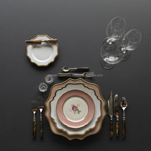 Cubiertos con mango de latón de diseño único Juego de 5 cucharas de acero inoxidable con mango elegante Perfecto para comedor y utensilios de cocina - Product Image 5