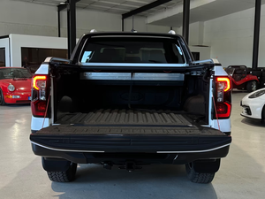 ฟอร์ด เรนเจอร์ ไวล์ดแทรค 20 อีโคบลู 4x4 ระบบเสียง BO พร้อม AHK และ ACC รถกระบะดีเซลแบบดับเบิ้ลแค็บ สำหรับขับขี่ออฟโรด - Product Image 4