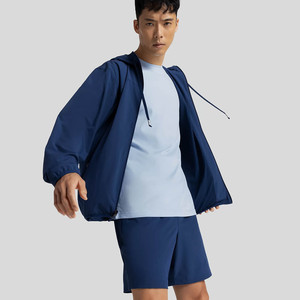 Ensembles coupe-vent personnalisés OEM pour hommes – Légers, séchage rapide, résistants à l'eau – Veste Softshell et survêtement de jogging pour hommes – Ensembles d'été pour hommes - Product Image 6