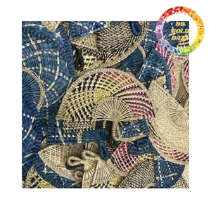 Éventail rond en herbe fait main avec motifs tissés décoratifs pour cadeaux culturels et décoration intérieure - Product Image 4