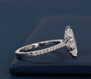 Bague de fiançailles sur mesure en or blanc 14 carats plaqué rhodium avec diamant marquise pavé de 1,70 carat cultivé en laboratoire, VVS2, certifié IGI, vente en gros - Product Image 3