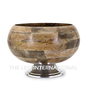 Elegante tazón plateado con soporte metálico para decoración del hogar, ideal para servir dátiles, frutas secas y alimentos, con técnica de pulido. - Product Image 3