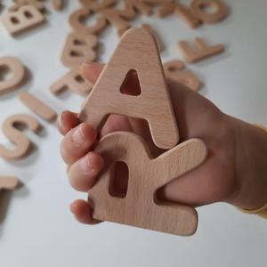 Lettre décorative carrée en bois faite à la main, écologique, avec un design moderne d'ange - MN EXPORTS MNE-2006 - Product Image 3