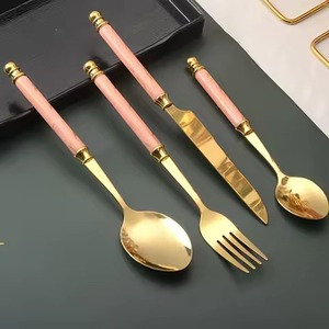 ชุดช้อนส้อมมีดโลหะหรูหรา พรีเมียม สำหรับงานแต่งงาน รีสอร์ท และร้านอาหาร - Product Image 6